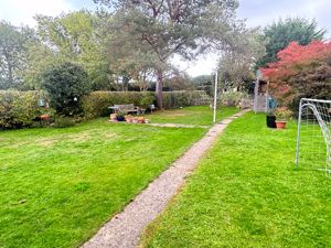 Photo 19- click for photo gallery